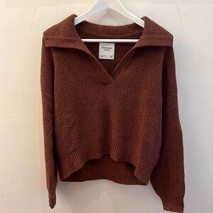 Abercrombie & Fitch collared sweater